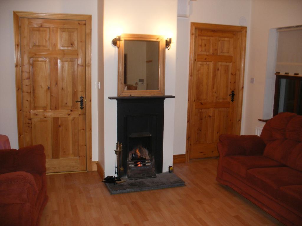 Mountshannon Cottage Extérieur photo
